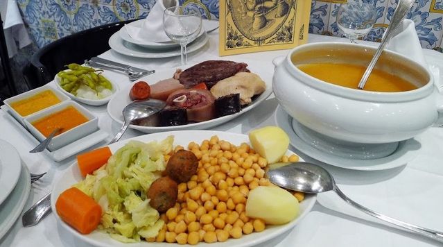 Menú de cocido madrileño de La Taberna de La Daniela